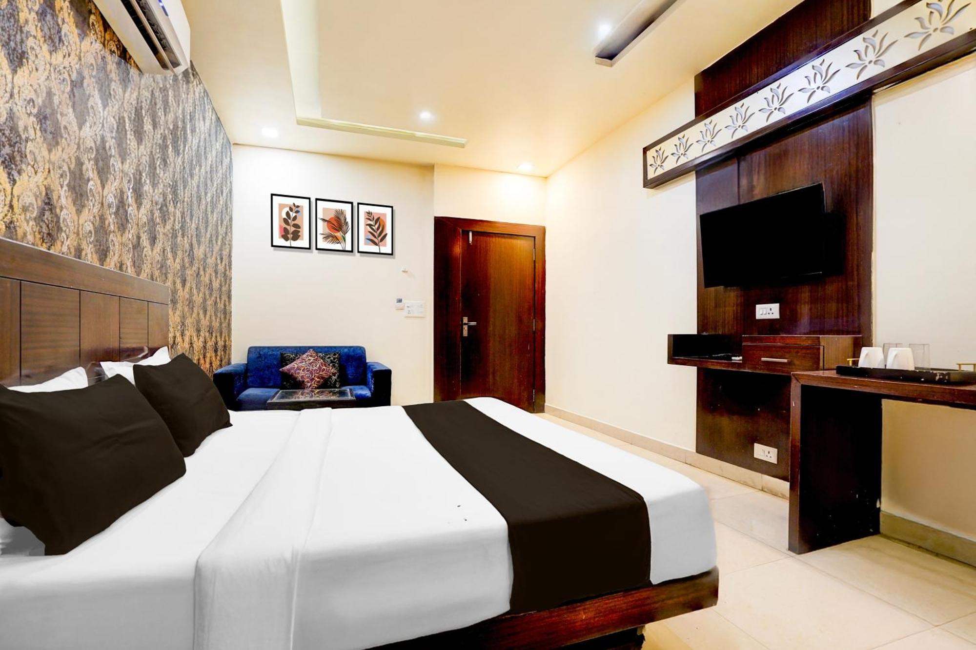 Super Townhouse Lalghati Near Airport Bhopal Exterior photo